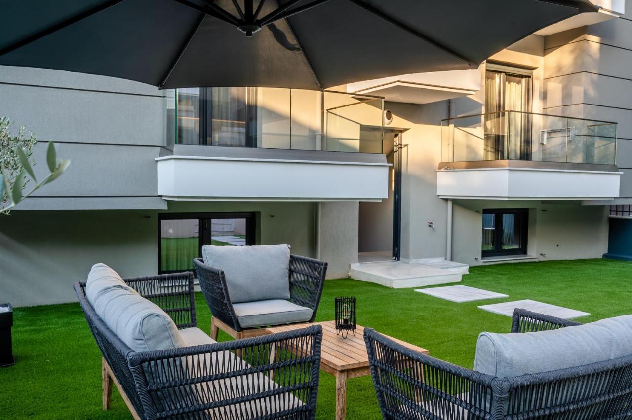 Blue Wave Luxury Suites Nea Iraklitsa Exterior foto