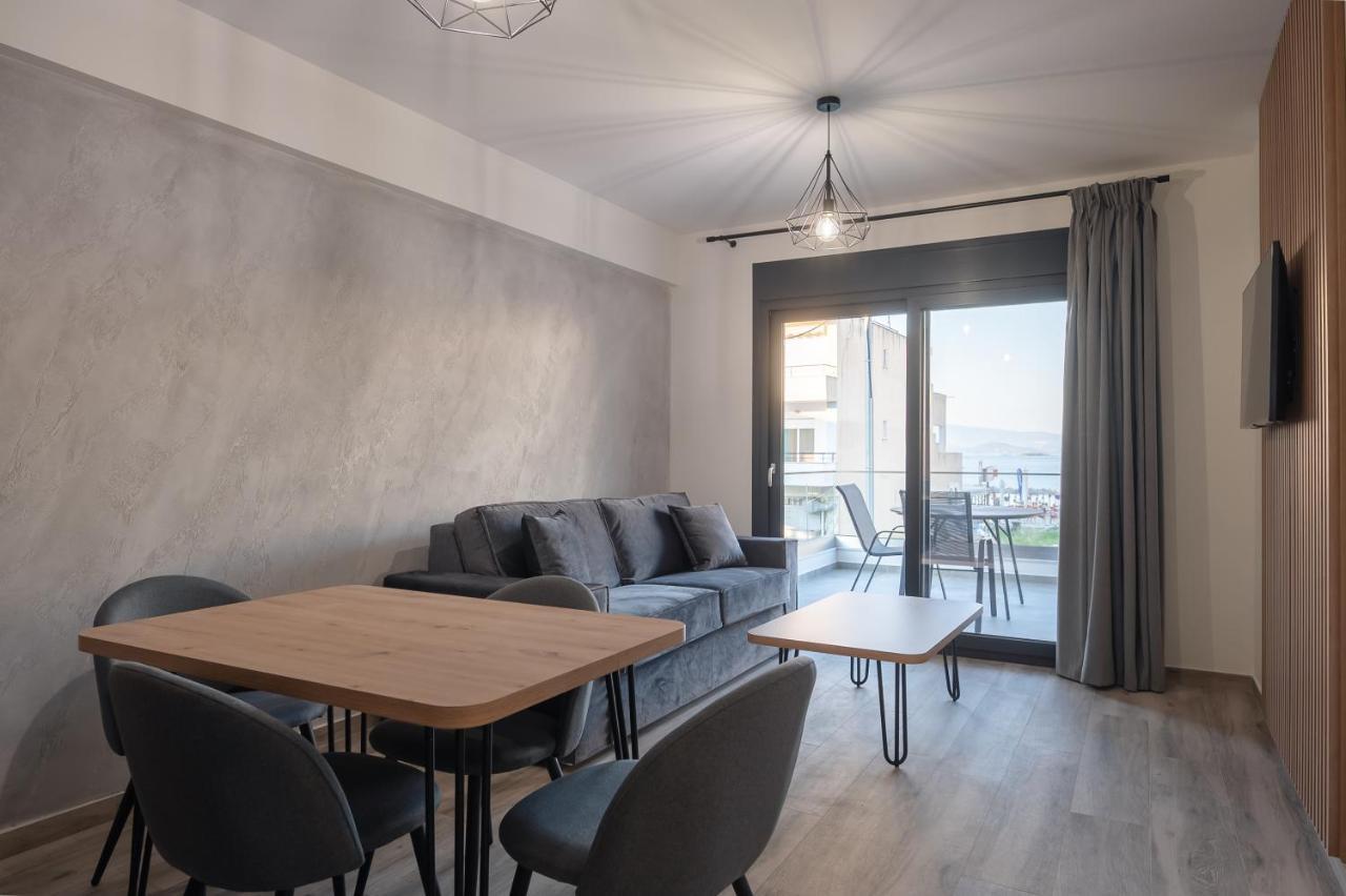 Blue Wave Luxury Suites Nea Iraklitsa Exterior foto